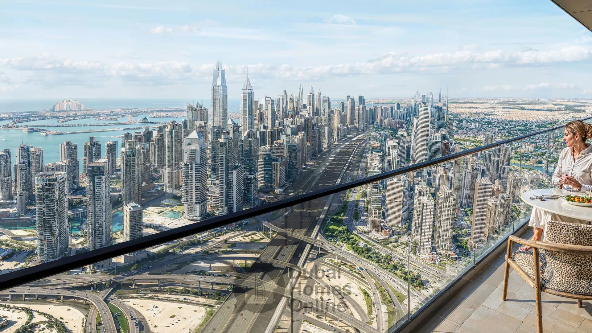 شقق شوبا سنترال للبيع في دبي على شارع الشيخ زايد دبي