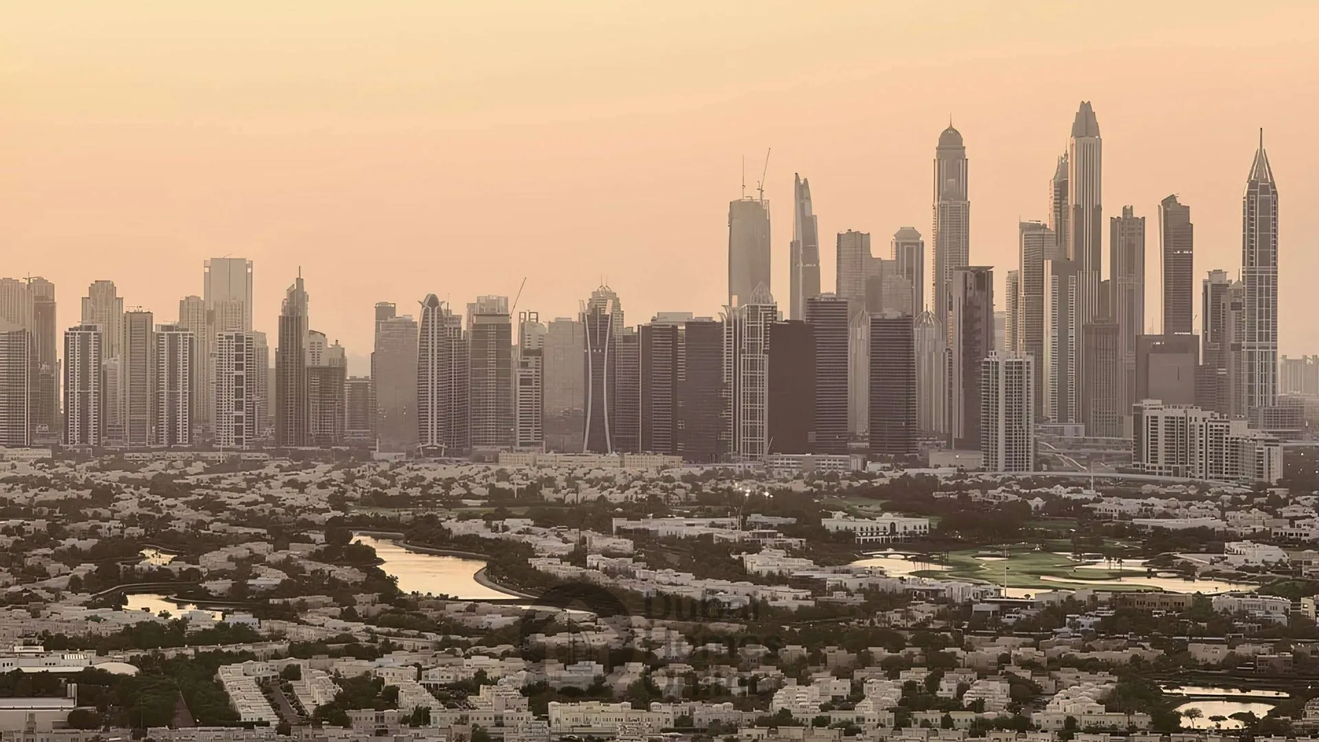 خرید آپارتمان‌ در پروژه الاریس اکسیس از آبجکت وان در منطقه جی وی تی دبی