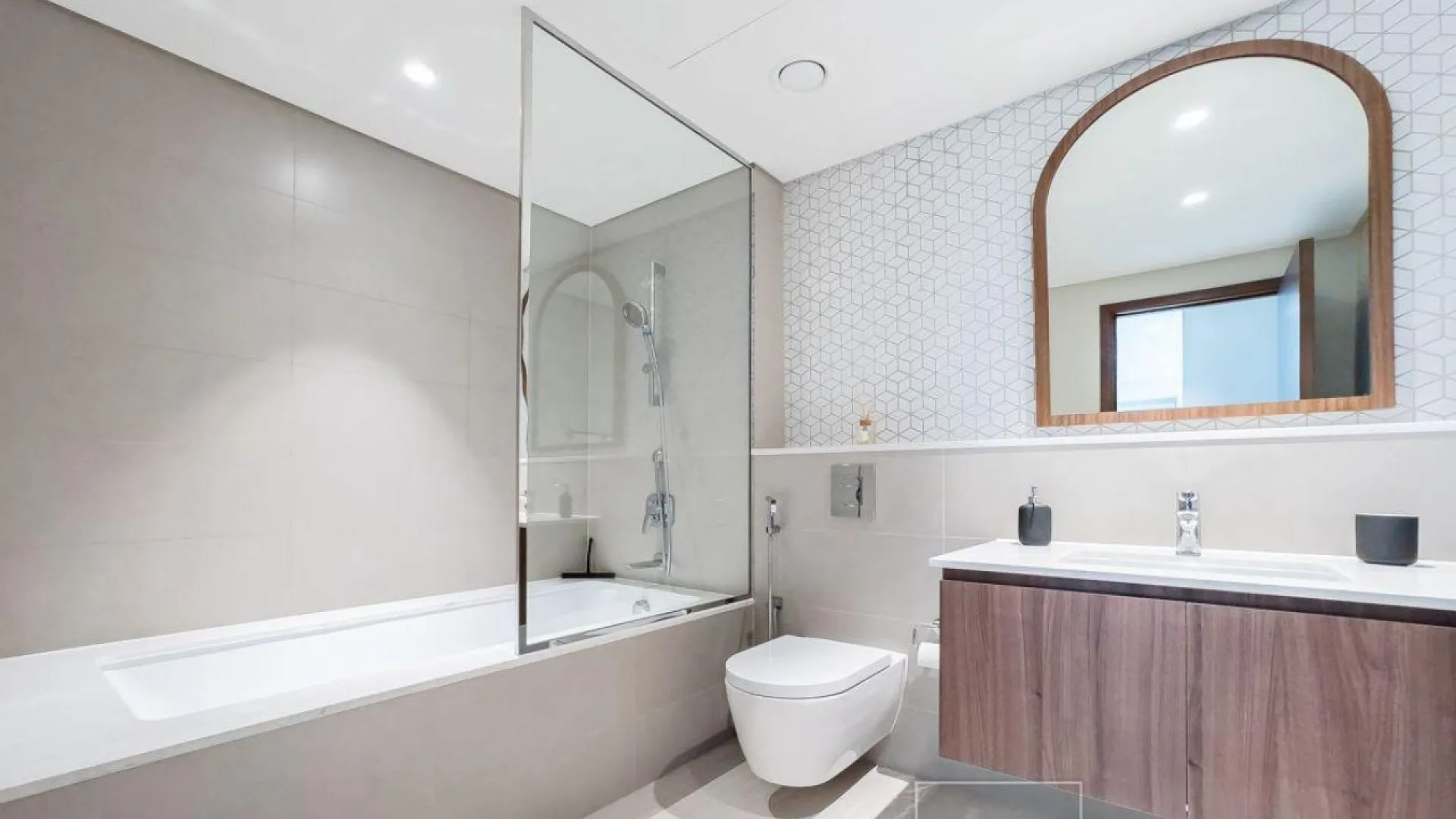 Apartamento de 1 dormitorio en alquiler en Vida Residences en Creek Beach | Dubai Creek Harbour