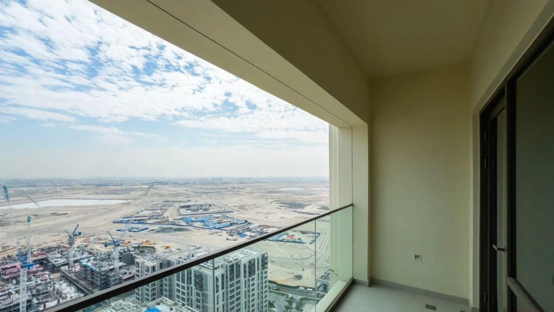 Apartamento de 1 dormitorio en alquiler en Vida Residences en Creek Beach | Dubai Creek Harbour