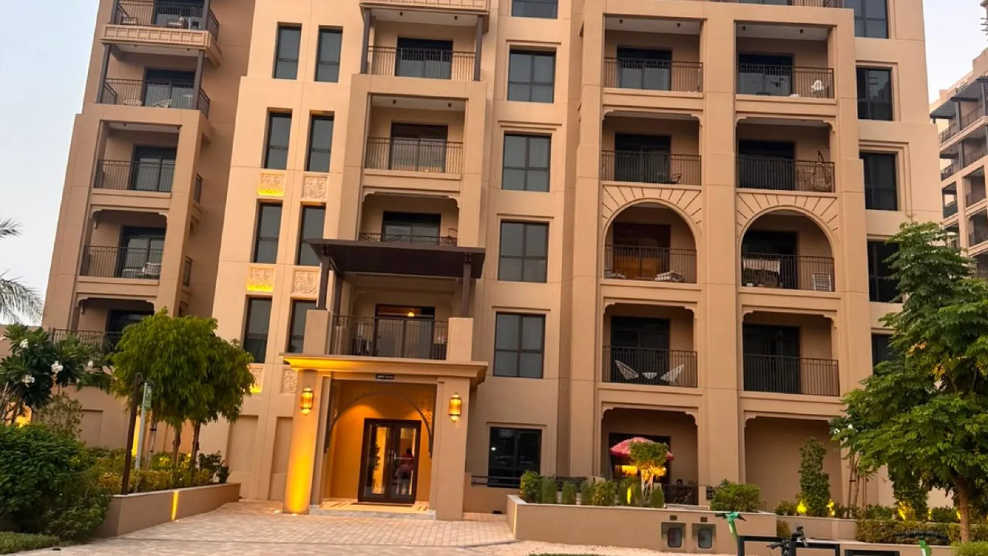 Moderne 2-Zimmer-Wohnung zur Miete in Madinat Jumeirah Living, Dubai