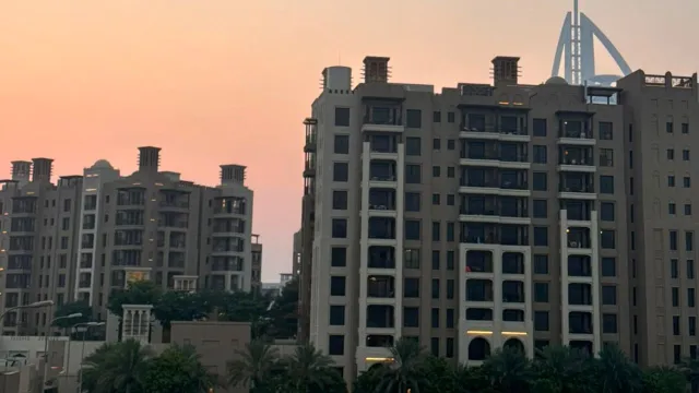 Moderne 2-Zimmer-Wohnung zur Miete in Madinat Jumeirah Living, Dubai