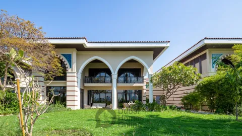 Jumeirah Zabeel Saray Villas By H&amp;H at Palm Jumeirah in Dubai