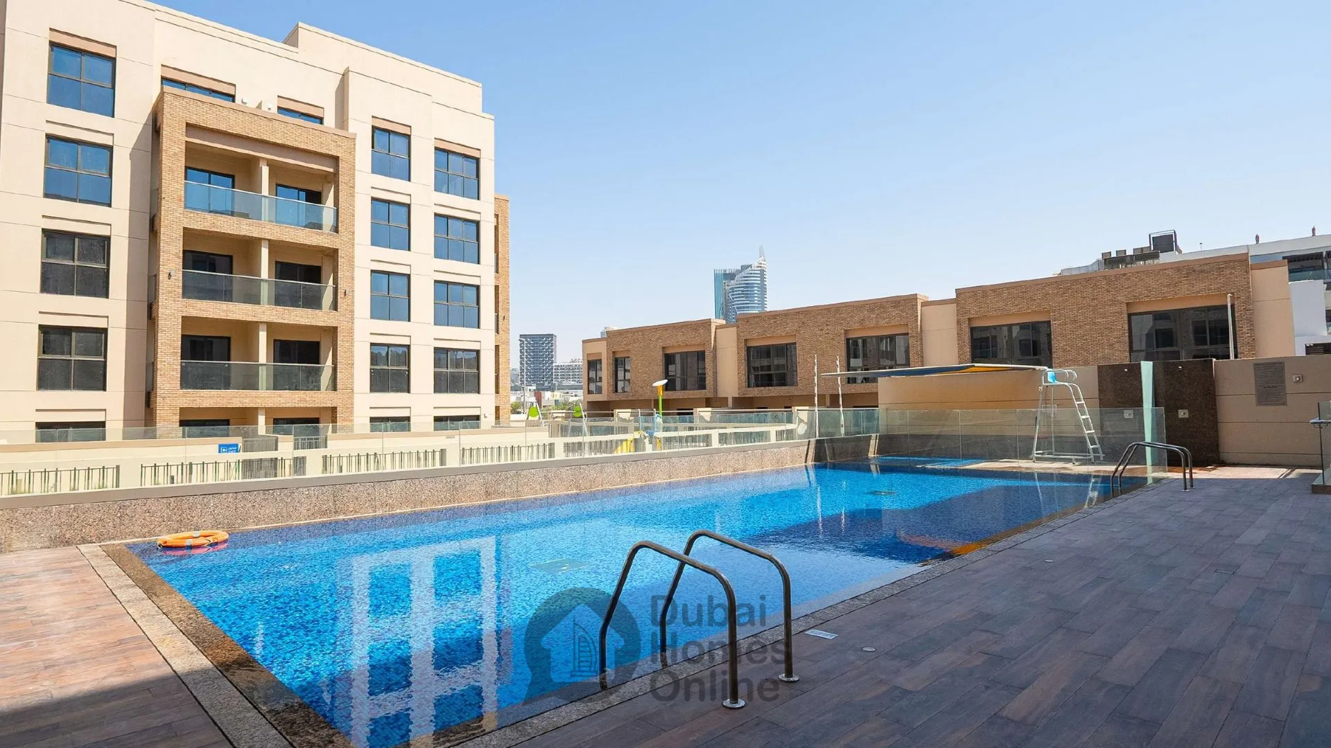 شقق إليجانز للبيع من دانوب العقارية في قرية جميرا الدائرية دبي