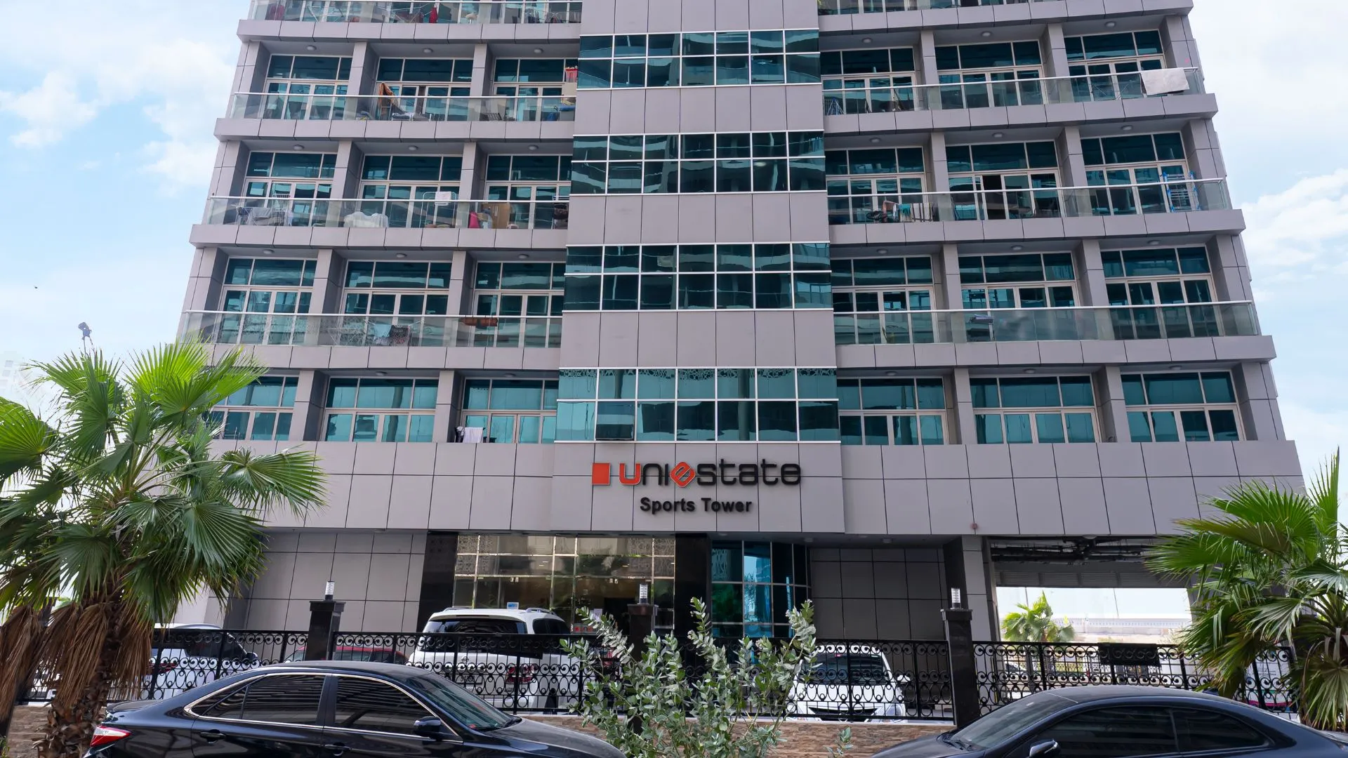 شقق برج يوني استيت اسبورتز للبيع في مدينة دبي الرياضية