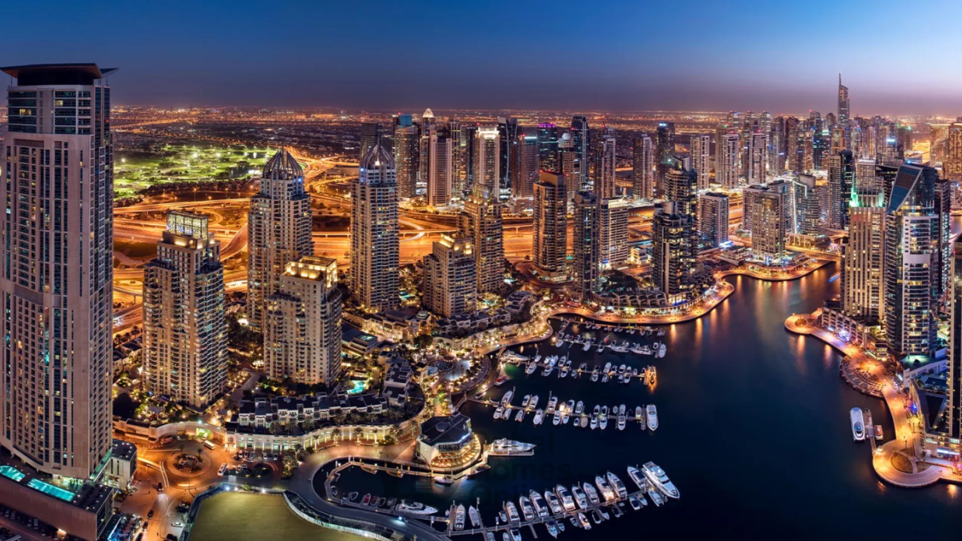 مارينا شورز من إعمار العقارية في دبي مارينا في دبي الإمارات العربية المتحدة