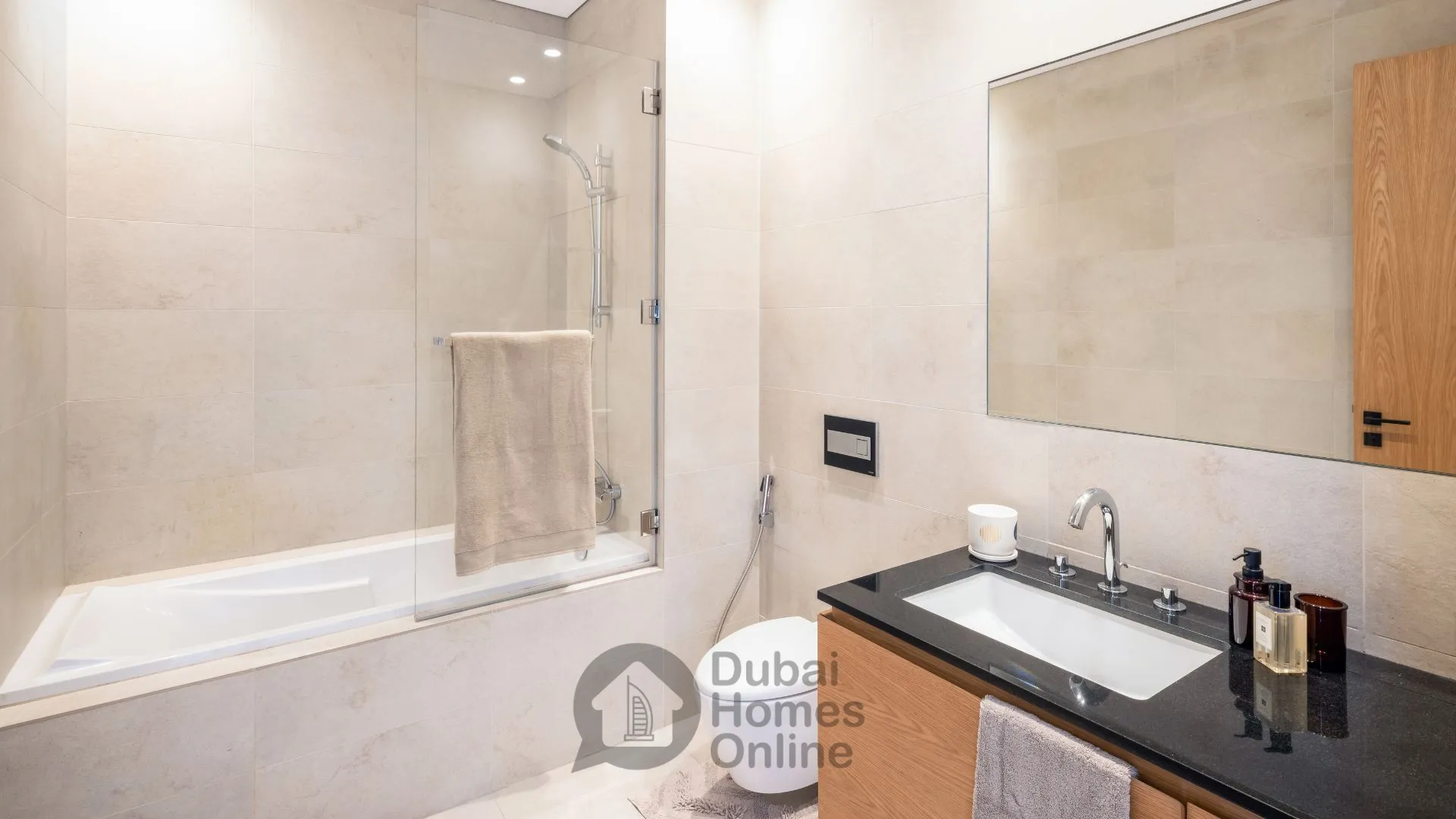 ريزيدنس 110 من سلكت جروب في الخليج التجاري في دبي