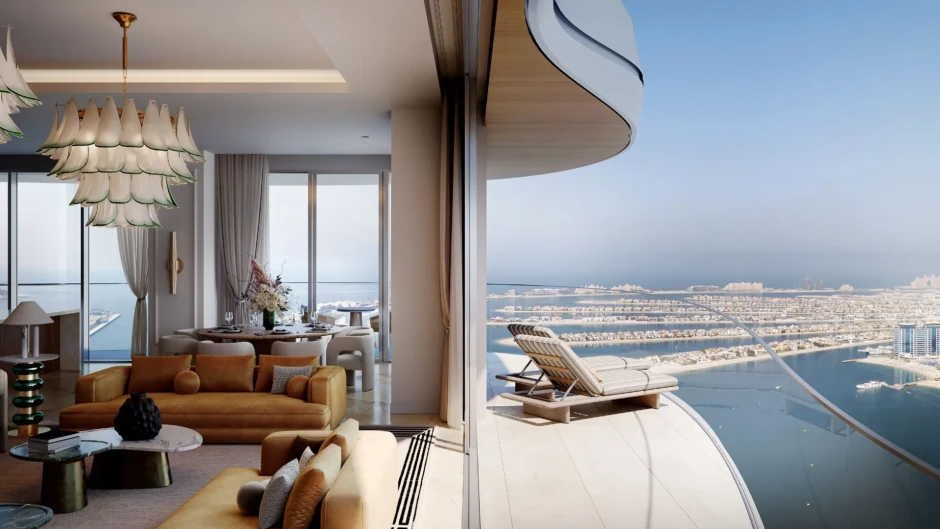 Emaar The Bristol: Apartments And Penthouses For Sale at Emaar Beachfront in Dubai